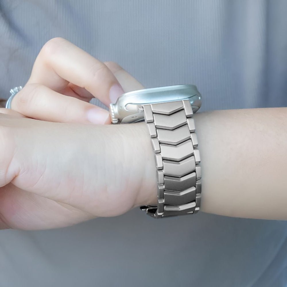 Tenax Titanium Steel Link Band